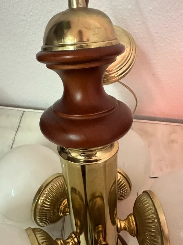 Vintage chandelier — overview all five globes